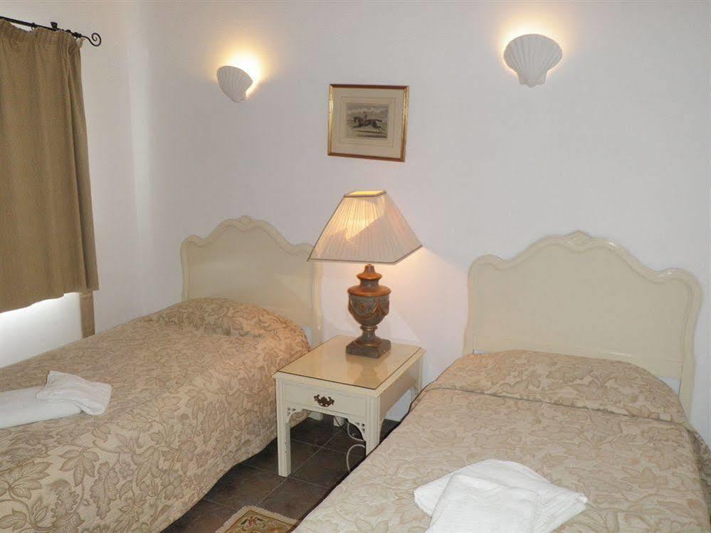 Palm Bay Apartments Senhora da Luz 외부 사진
